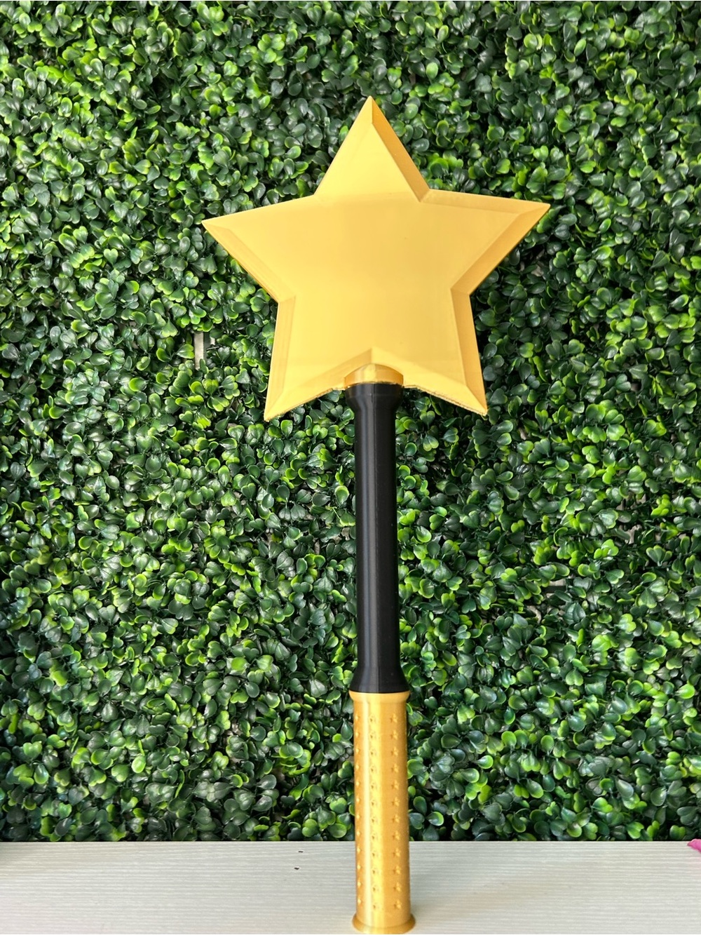 Star tap to pay wand